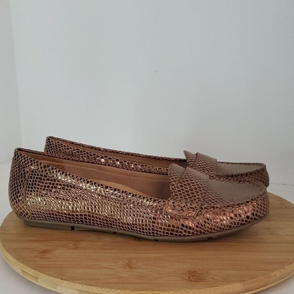 Vionic Women's Larrun Leather Snake Print Loafers Size 10 - Picture 1 of 6